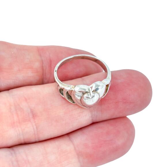 Vintage Sterling Silver 925 Concentric Heart Ring Size 8.5 - Picture 1 of 10